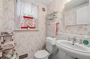 92 Edgewood Dr, Orangeburg, NY 10962 - Photo 40