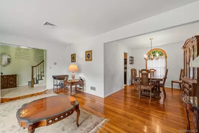 92 Edgewood Drive, Orangeburg, NY 10962 - Photo 6