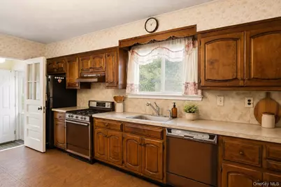 83-87 Staunton Street, Yonkers, NY 10704 - Photo 8