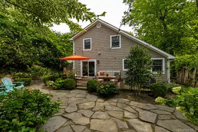 18 Walnut Avenue, Setauket, NY 11733 - Photo 20