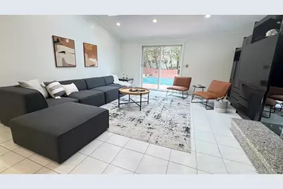 74 Rockland Drive, Jericho, NY 11753 - Photo 6