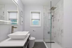 8 Foxwood Ave, Suffern, NY 10901 - Photo 20