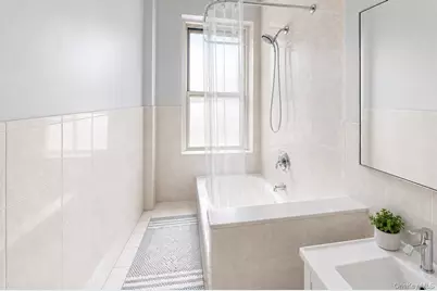 472 Gramatan Avenue #Bldg., 3, Unit L3, Mount Vernon, NY 10552 - Photo 8