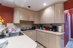 429 Franklin St, Port Chester, NY 10573 - Photo 12