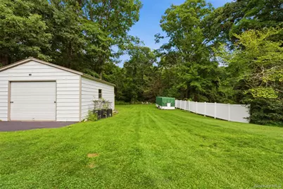 8 Arbutus Street, Putnam Valley, NY 10579 - Photo 22