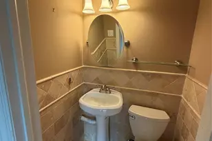 404 Edgegrove Ave, New York, NY 10312 - Photo 12