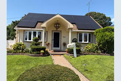 702 Diellen Lane, Elmont, NY 11003 - Photo 1