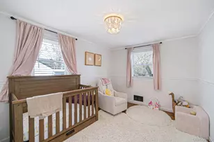 35 Thorburn Ave, Patchogue, NY 11772 - Photo 22