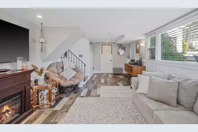 35 Thorburn Avenue, Patchogue, NY 11772 - Photo 26