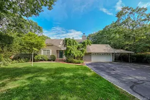 10 W Landing Rd, Hampton Bays, NY 11946 - Photo 4