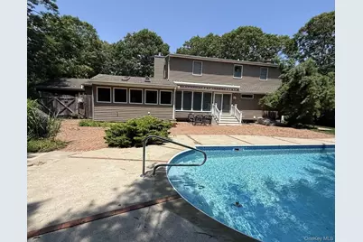 10 W Landing Road, Hampton Bays, NY 11946 - Photo 6