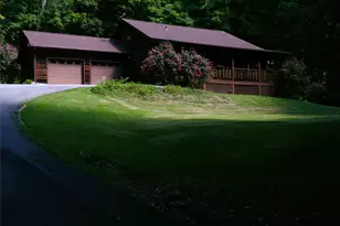 449 White Schoolhouse Rd, Rhinebeck, NY 12572 - Photo 2