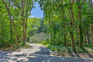 2625 Great Peconic Bay Blvd, Laurel, NY 11948 - Photo 4