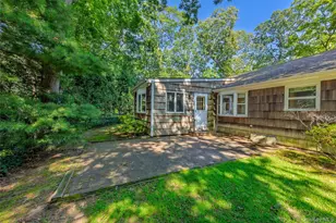 2625 Great Peconic Bay Blvd, Laurel, NY 11948 - Photo 6