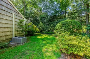 2625 Great Peconic Bay Blvd, Laurel, NY 11948 - Photo 8