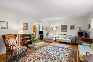 2625 Great Peconic Bay Blvd, Laurel, NY 11948 - Photo 12