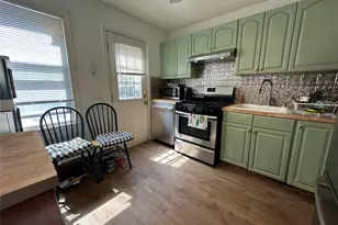 20 Blackburn Ave, Beacon, NY 12508 - Photo 6