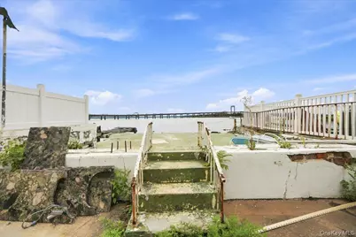 3238 Tierney Place, Bronx, NY 10465 - Photo 4