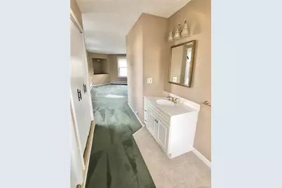 72 Stewart Avenue, Eastchester, NY 10709 - Photo 10