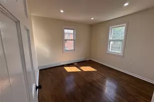 1054 Lydig Ave, Bronx, NY 10461 - Photo 6