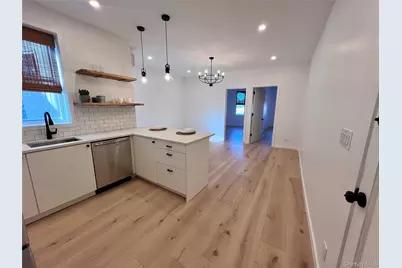490-492 Plandome Road, Manhasset, NY 11030 - Photo 2