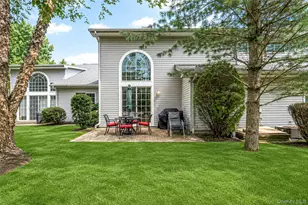 602 Bardini Dr, Melville, NY 11747 - Photo 24