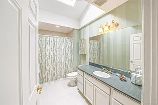 602 Bardini Dr, Melville, NY 11747 - Photo 22