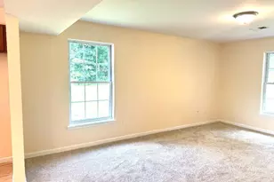 794 South St, Highland, NY 12528 - Photo 6
