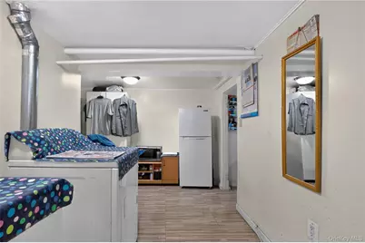 9216 173rd Street, Jamaica, NY 11433 - Photo 24