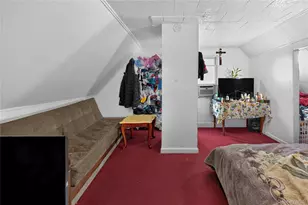 92-16 173rd St, Jamaica, NY 11433 - Photo 16