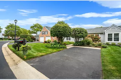 89 Hearthside Drive, Mount Sinai, NY 11766 - Photo 4