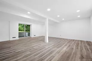 36 Chatham Rd, New Rochelle, NY 10804 - Photo 14