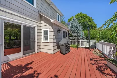 194 Bradley Road, Scarsdale, NY 10583 - Photo 22