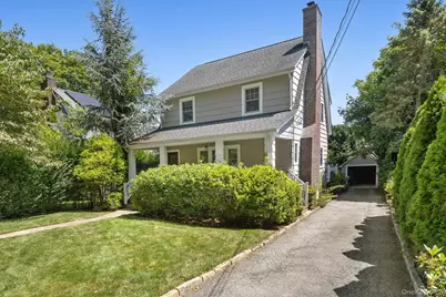 194 Bradley Road, Scarsdale, NY 10583 - Photo 2