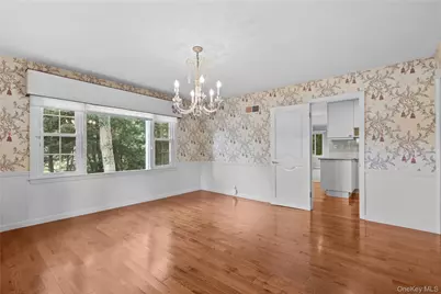 21 Iroquois Trail, Harrison, NY 10528 - Photo 14