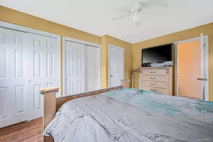 776 S 5th St, Lindenhurst, NY 11757 - Photo 8