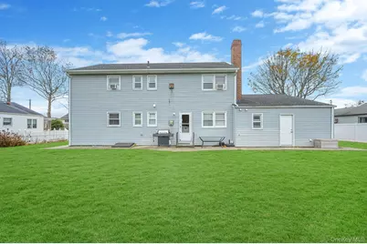 776 S 5th Street, Lindenhurst, NY 11757 - Photo 34