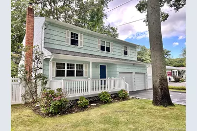 22 Sheppard Lane #B, Smithtown, NY 11787 - Photo 2