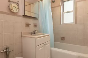 66-33 Yellowstone Blvd, Forest Hills, NY 11375 - Photo 6