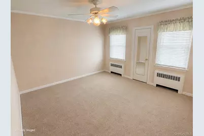 8042 260th Street, Glen Oaks, NY 11004 - Photo 12