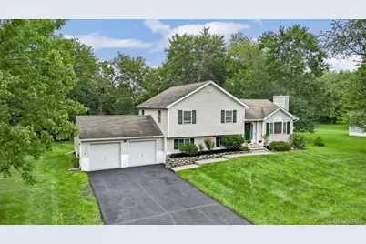 101 Lexington Drive, Newburgh, NY 12550 - Photo 1
