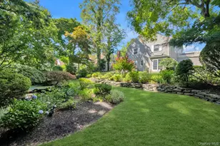 1559 Pebble Ln, Hewlett, NY 11557 - Photo 26