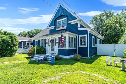 10 Park Street, Blue Point, NY 11715 - Photo 2