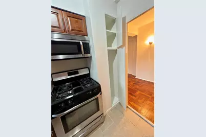 1591 Metropolitan Avenue #5C, Bronx, NY 10462 - Photo 12