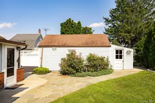 54 Atlantic Ave, Hawthorne, NY 10532 - Photo 28