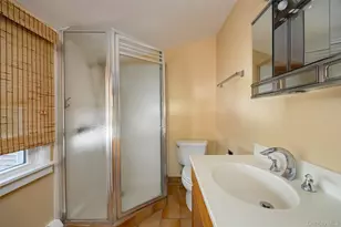 54 Atlantic Ave, Hawthorne, NY 10532 - Photo 18