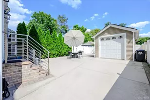 89-41 240th St, Bellerose, NY 11426 - Photo 22