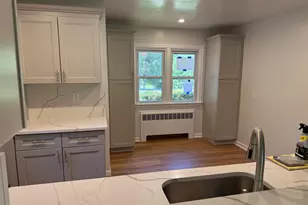 135 Worthington Rd, White Plains, NY 10607 - Photo 6