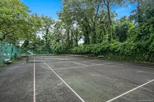 1108 Towne House Village, Hauppauge, NY 11749 - Photo 14
