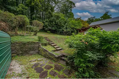10 Overton Pass, Saint James, NY 11780 - Photo 16